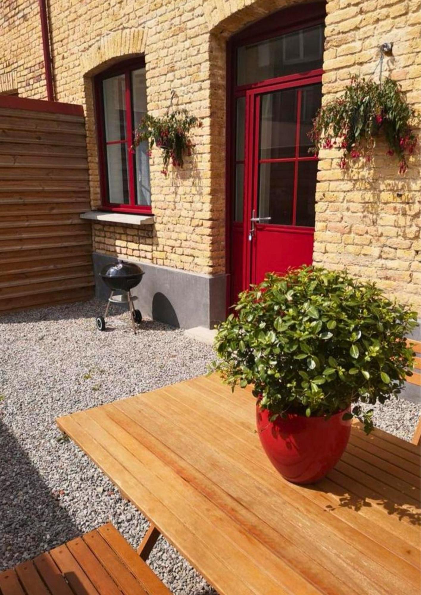 Appartement - Parking Prive Gratuit, Proche Centre-Ville Et Gare De Saint-Omer Saint-Omer (Pas-de-Calais) Luaran gambar