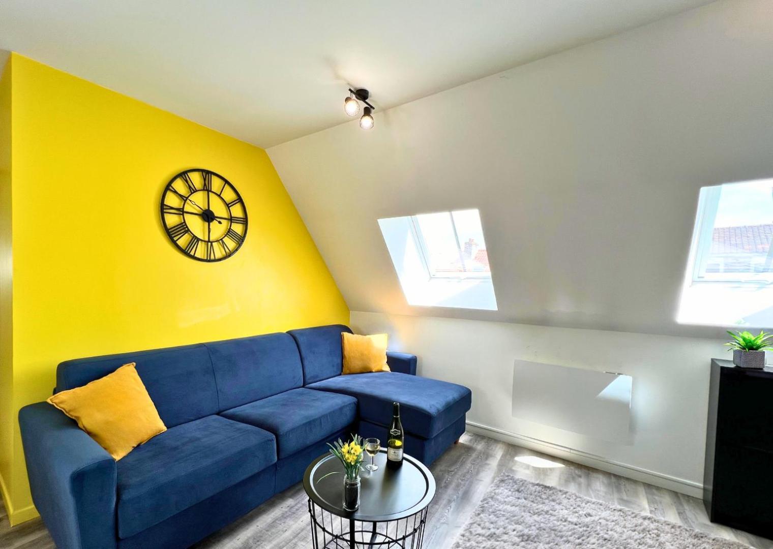 Appartement - Parking Prive Gratuit, Proche Centre-Ville Et Gare De Saint-Omer Saint-Omer (Pas-de-Calais) Luaran gambar