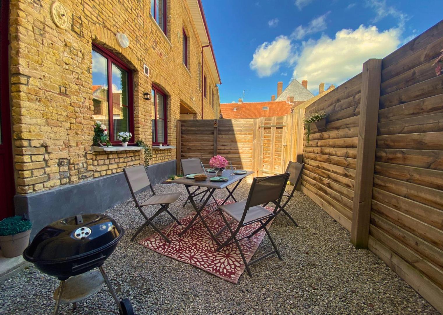 Appartement - Parking Prive Gratuit, Proche Centre-Ville Et Gare De Saint-Omer Saint-Omer (Pas-de-Calais) Luaran gambar